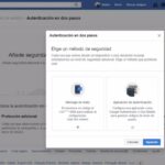 Cómo se implementa autenticación con Google o Facebook